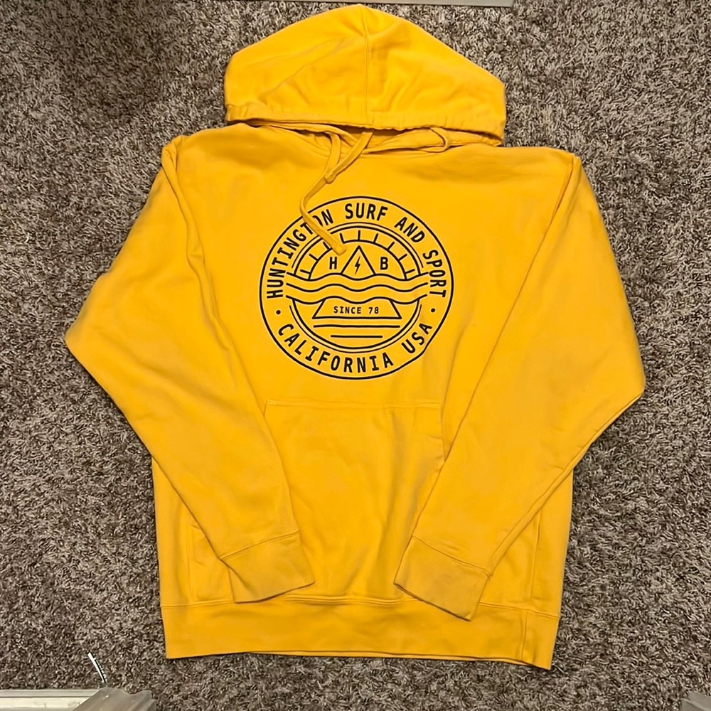 Pull-Over hoodie from Huntington beach California. Unworn.